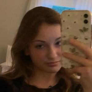 Meet your Posher, Katelyn